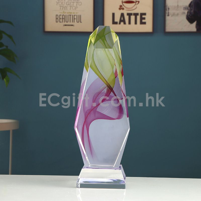2030 - 水晶獎杯